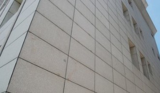 上蠟對(duì)雪花青石材養(yǎng)護(hù)的影響